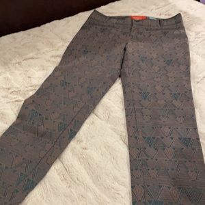 Textured Patterned Ankle Pants